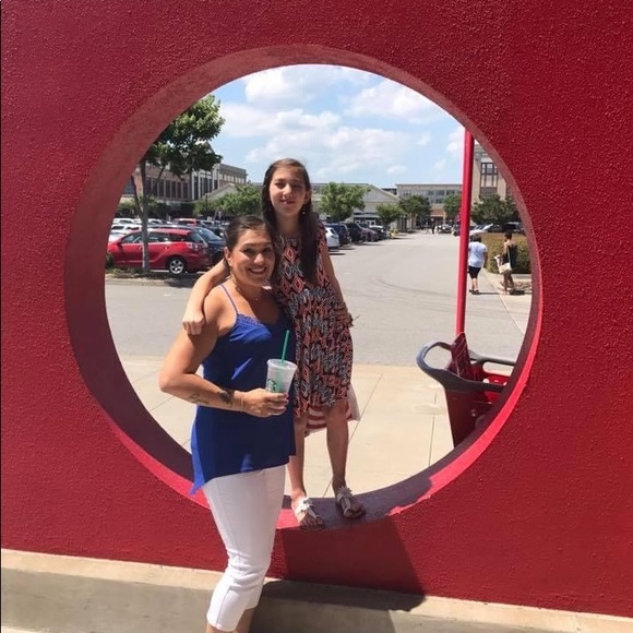 Meet your Posher, Nora - Picture 6 of 7